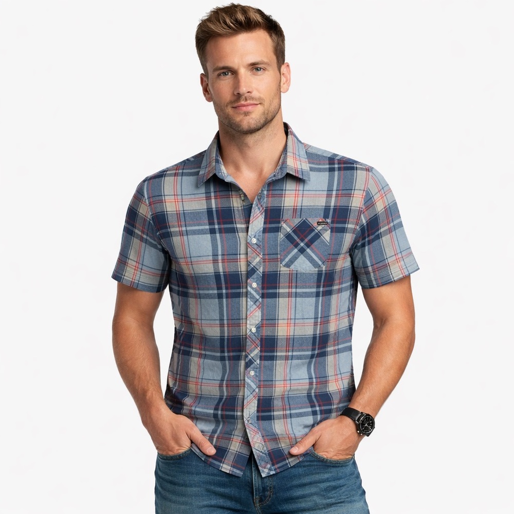 Columbia Plaid Button Down Shirt Men’s Medium Blue Red Short Sleeve Casual